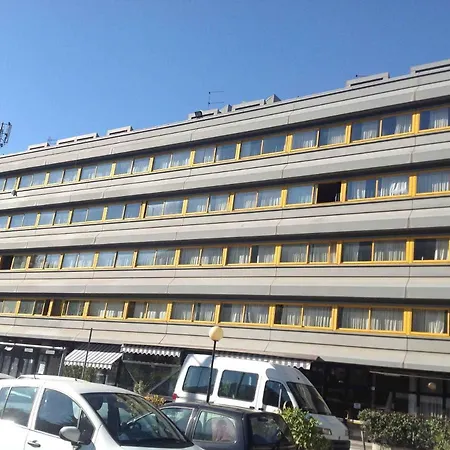 Capitol * Trento